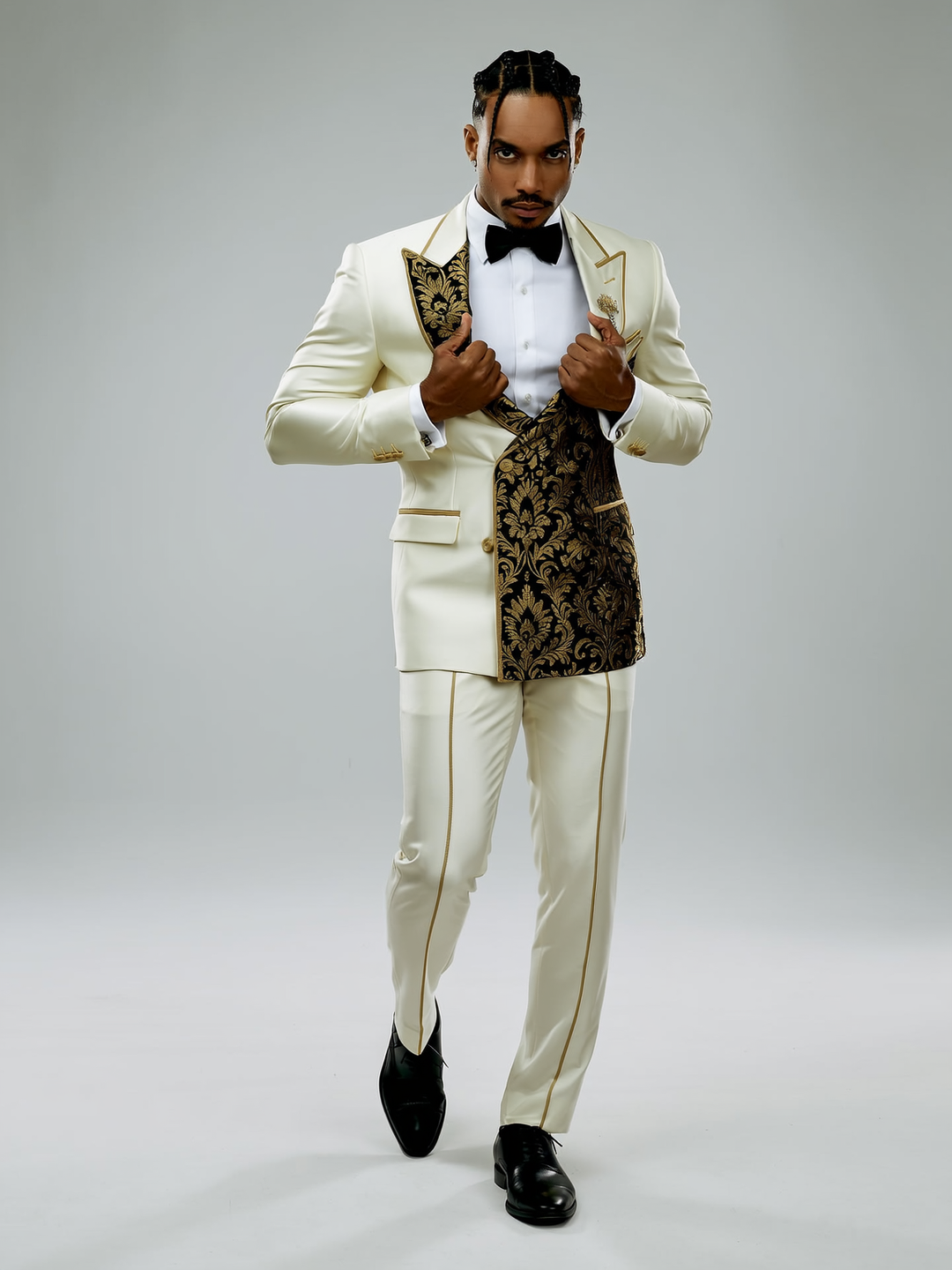 Modern Classic Ivory Split Lapel Jacquard Double-Breasted Tuxedo
