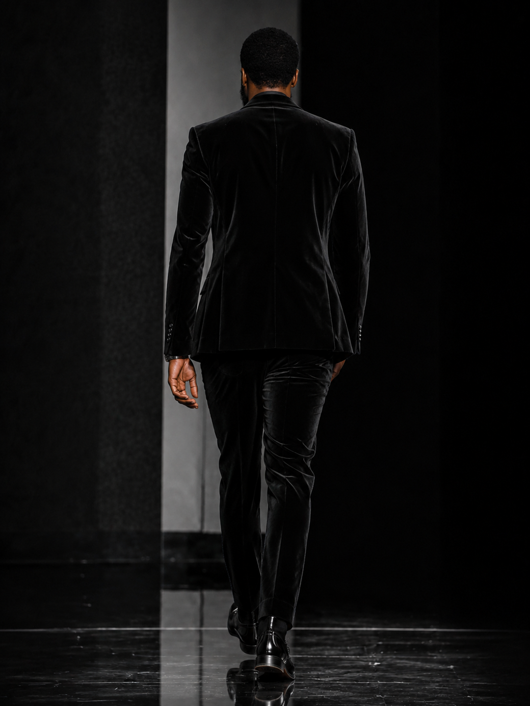 Men's One-Button Velvet Tuxedo Suit: Luxurious Blazer & Slim-Fit Pants