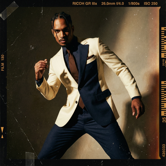 Navy Contrast Panel Modern Suit – Cream & Blue, Contemporary Tailored Fit