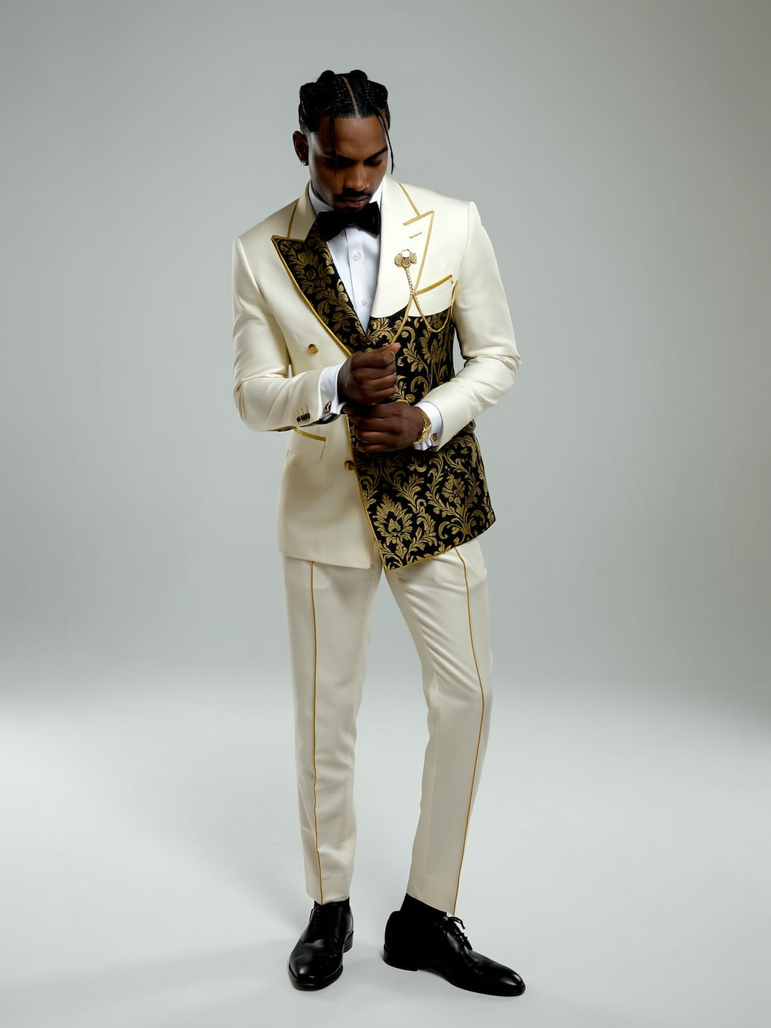Modern Classic Ivory Split Lapel Jacquard Double-Breasted Tuxedo