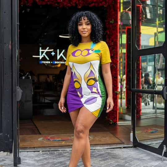 Mardi Gras Women's Short Sleeve Dress with Stacked Hem（Plus Size）