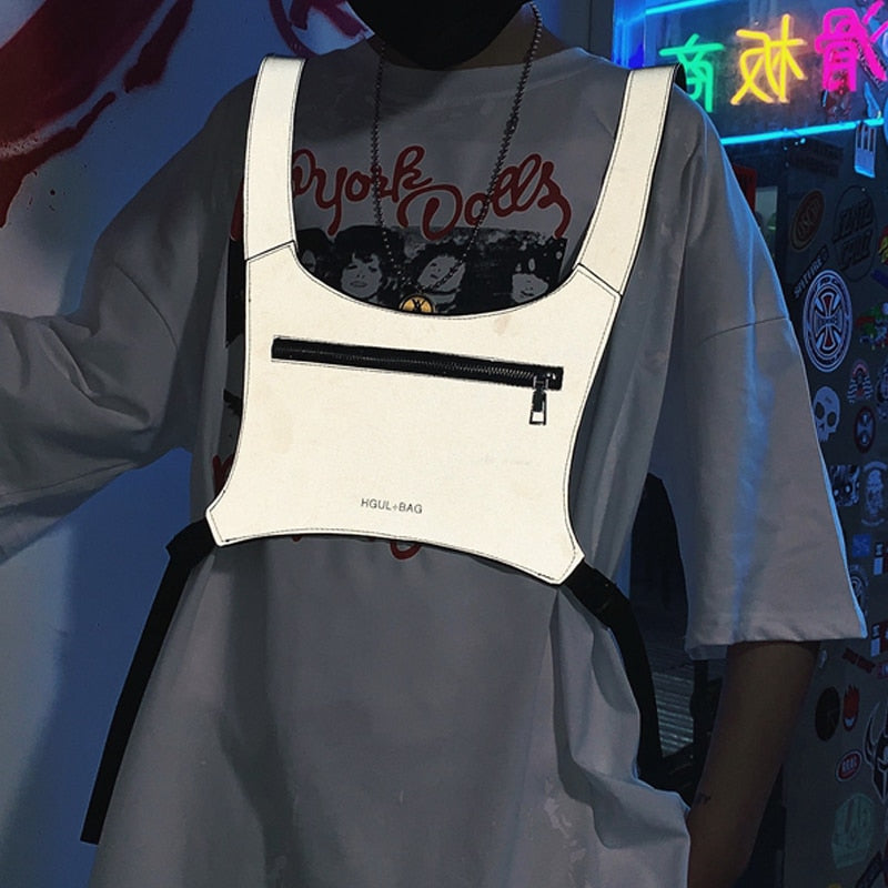 Chest-wallet-Li-durk wears chest bag, near-me-new-image, Drake, reflective-designer -leather_body bag